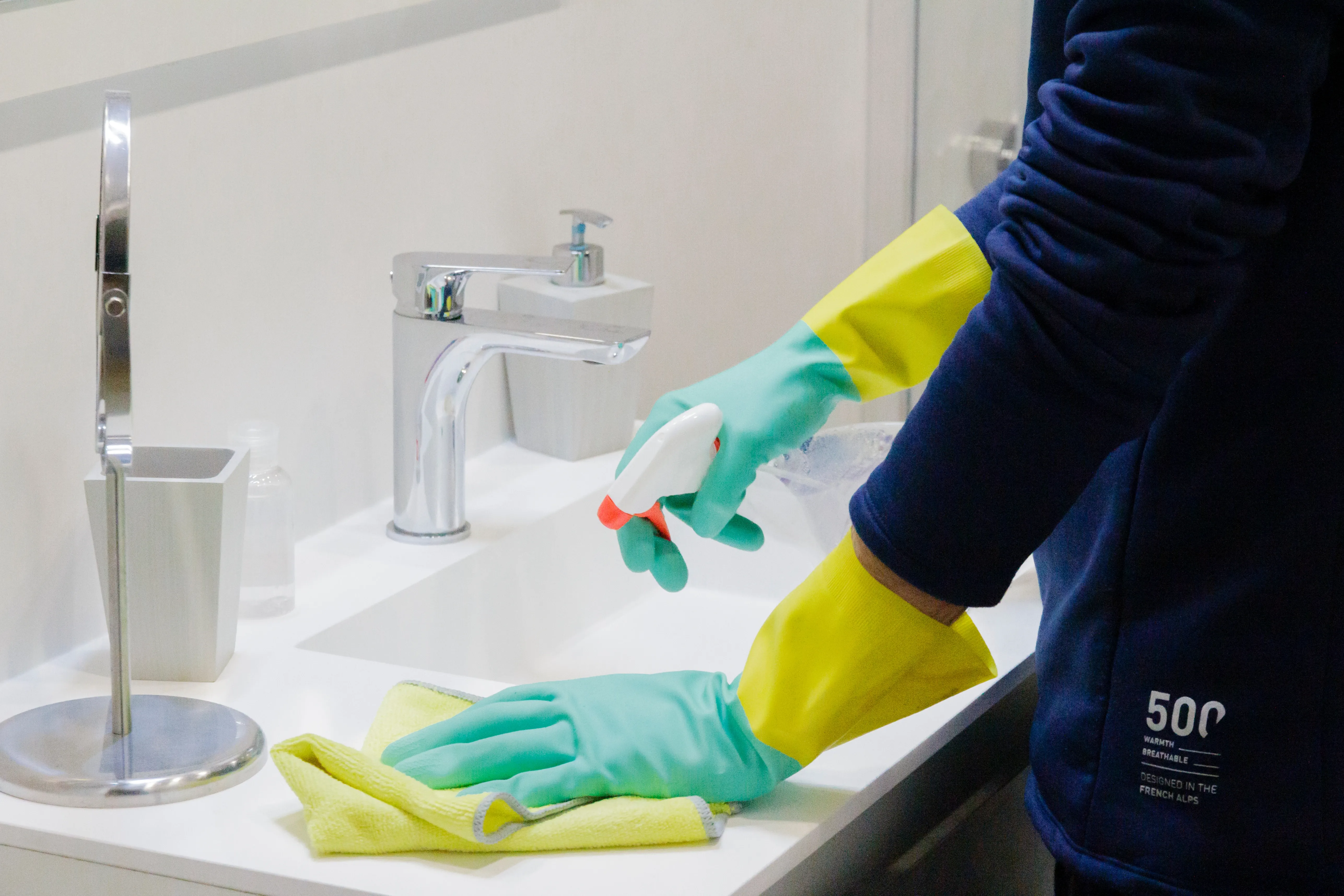 Hemstädning — professionell och noggrann städservice